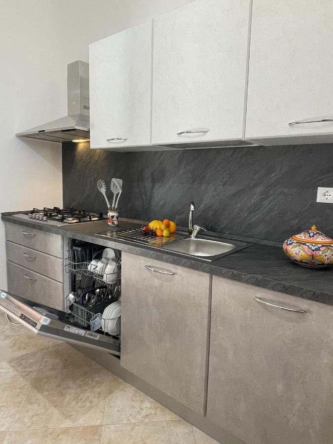Vista Mozzafiato Villa Кустоначи Екстериор снимка